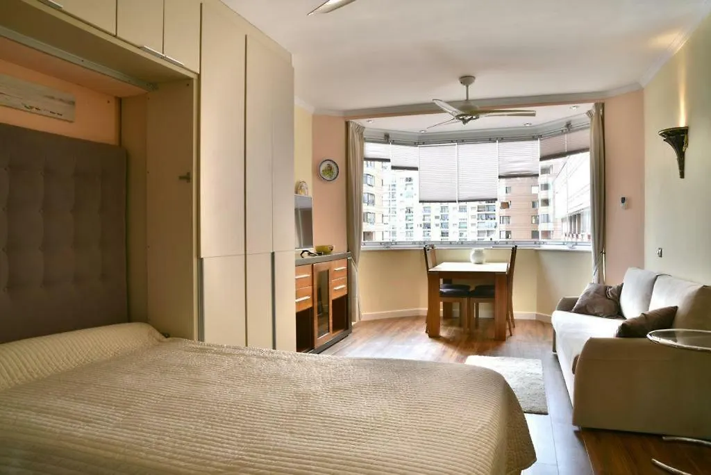 Seafront luxury studio in Las Palmeras hotel Fuengirola