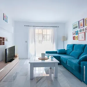 Apartamento Luminoso Y Fresco En 2ª Línea De Playa, Fuengirola